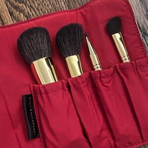 🩷NEW🩷 Bare Escentuals Brush Set